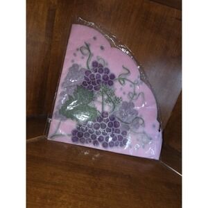 VINTAGE  COLORFUL PARTY HOUSE PAPER COCKTAIL NAPKINS Fan Shaped  20 Grape